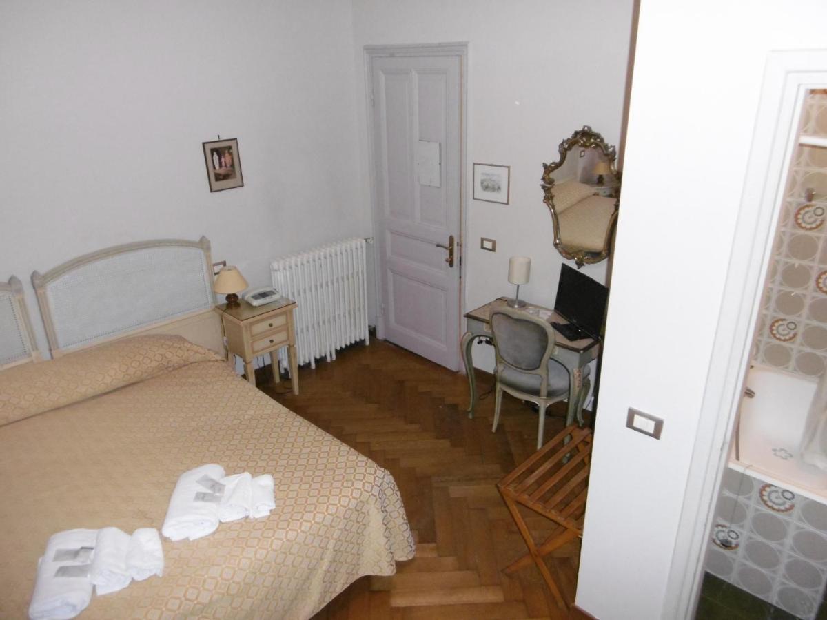 Maria Hotel 2*